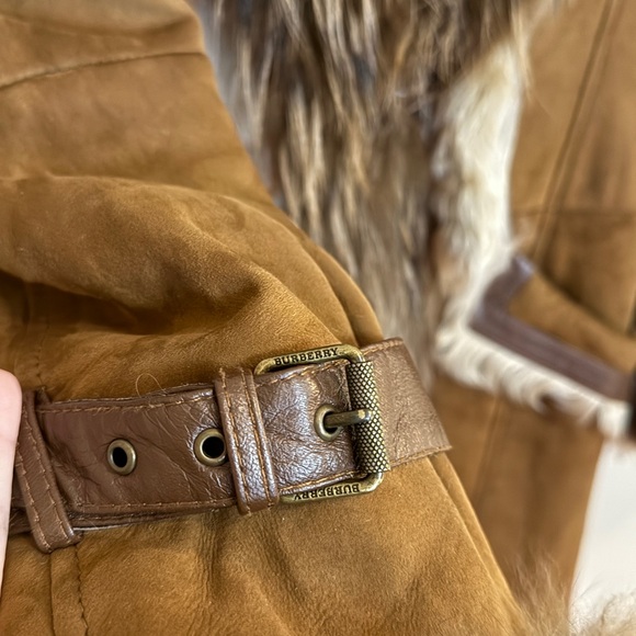 Burberry Shearling Trench Coat with Goat Fur Trim - Picture 3 of 11